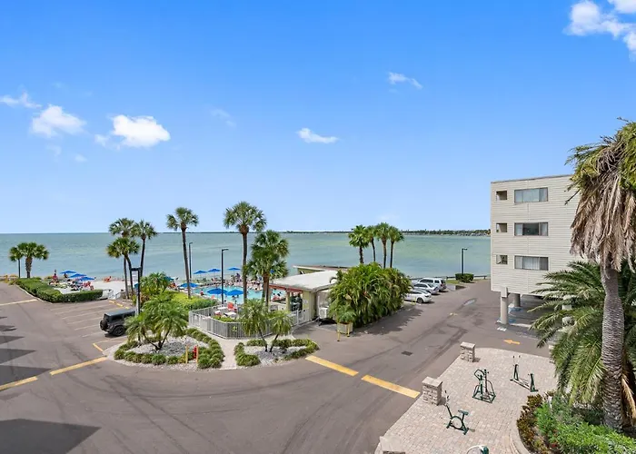 Welcome To Sea Forever Balcony With Ocean Views!