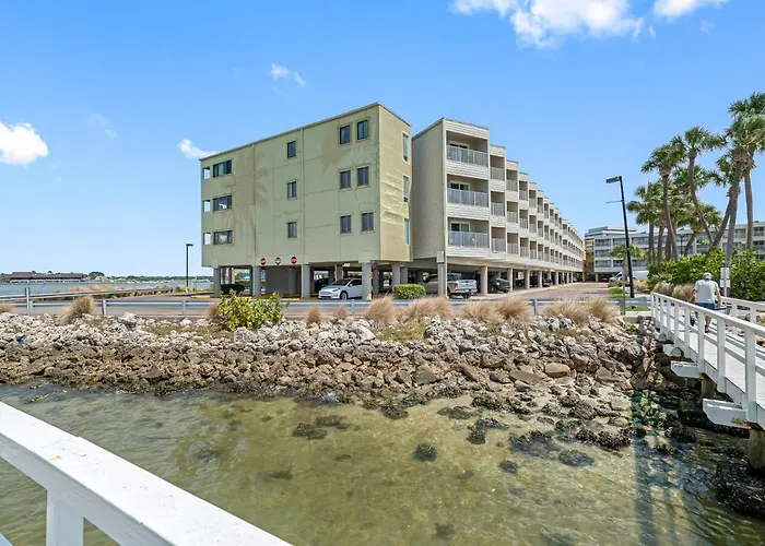 Welcome To Sea Forever Balcony With Ocean Views!